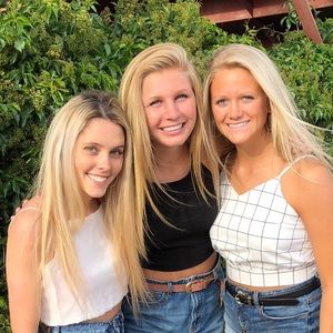 Meet your Posher, Lexi